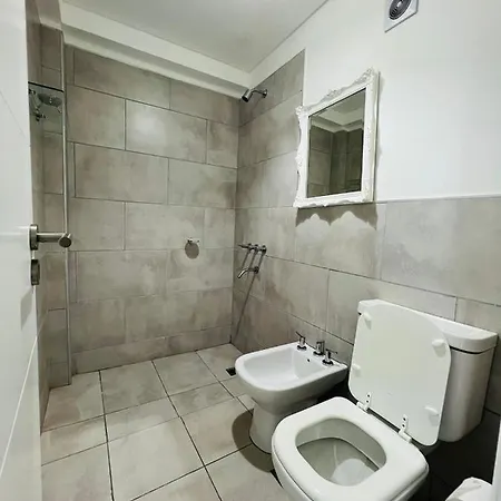 Departamento De 1 Dormitorio Con Vista A Las Sierras Av Colon 5034 Cordoba Exterior photo