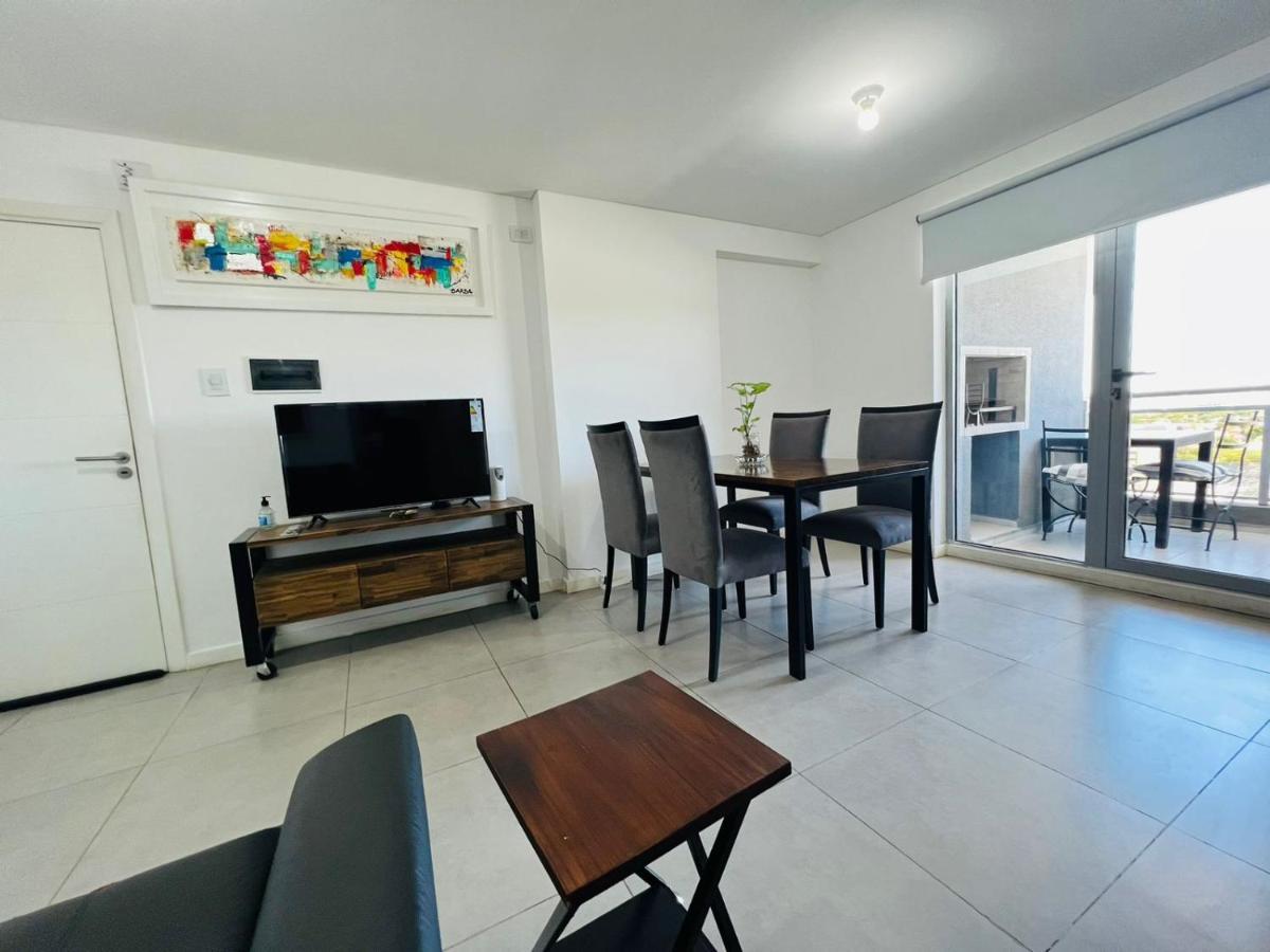 Departamento De 1 Con Vista A Sierras Av Colon 5034 Córdova